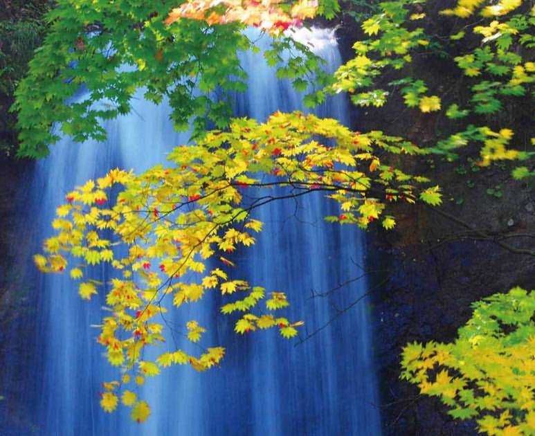 Shiraito no Taki waterfall